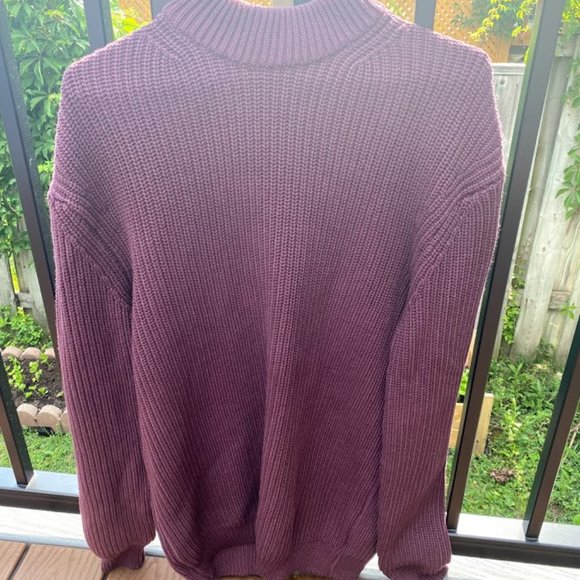 Zara Knit Mock Neck - Picture 2 of 3